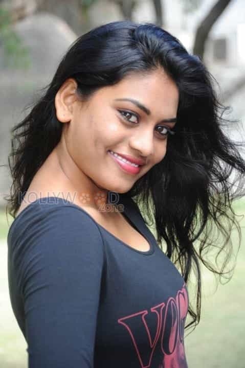 Actress Priyanka Gugustin Photos 20
