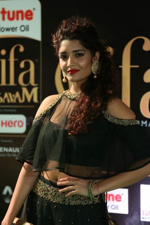Actress Ritika Singh At Iifa Utsavam Event Pictures 17