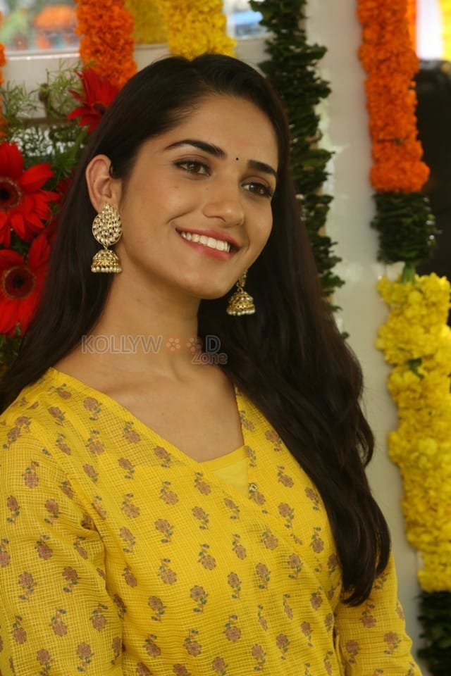 Actress Ruhani Sharma At Chi La Sow Movie Opening Photos 15