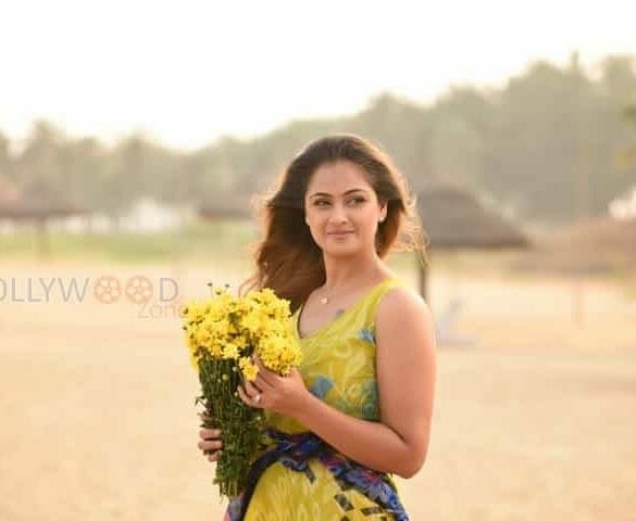 Yoga Is The Best Way To Feel Better Says Simran