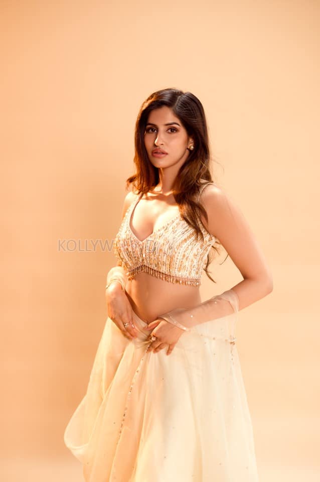 Beautiful Sakshi Malik in a Traditional Embroidered Lehenga Set Photos 02