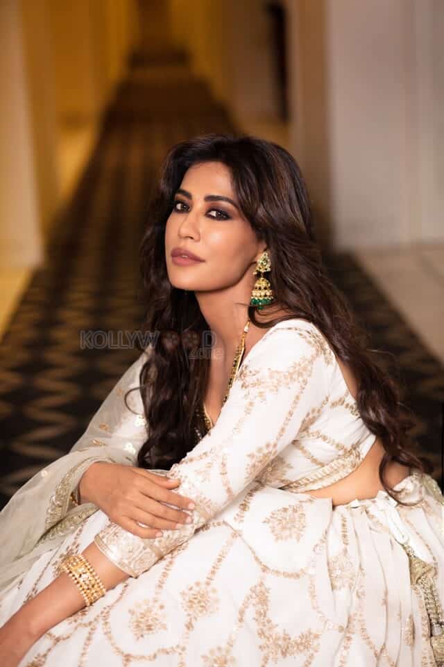 Bob Biswas Actress Chitrangada Singh Photoshoot Pictures 03