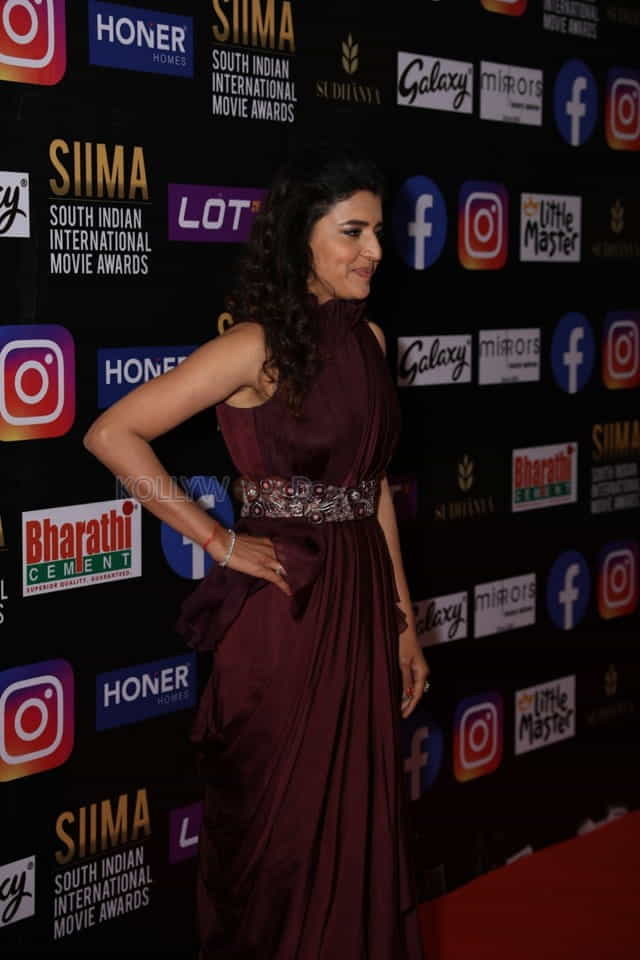 Chitra Shukla at SIIMA Awards 2021 Photos 01