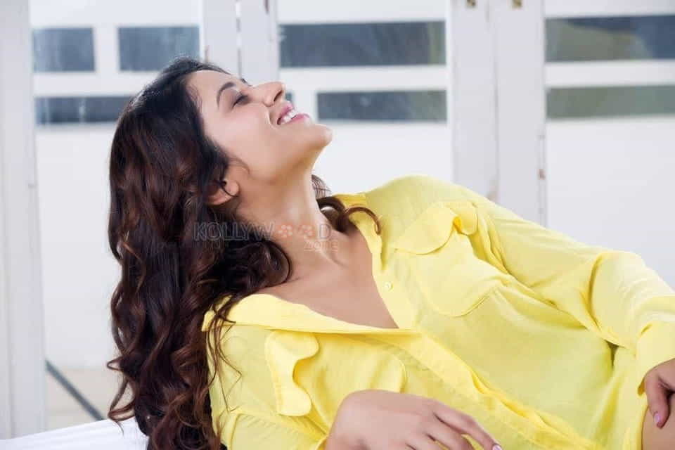 Fashion Model Priyanka Jawalkar Photoshoot Photos 05