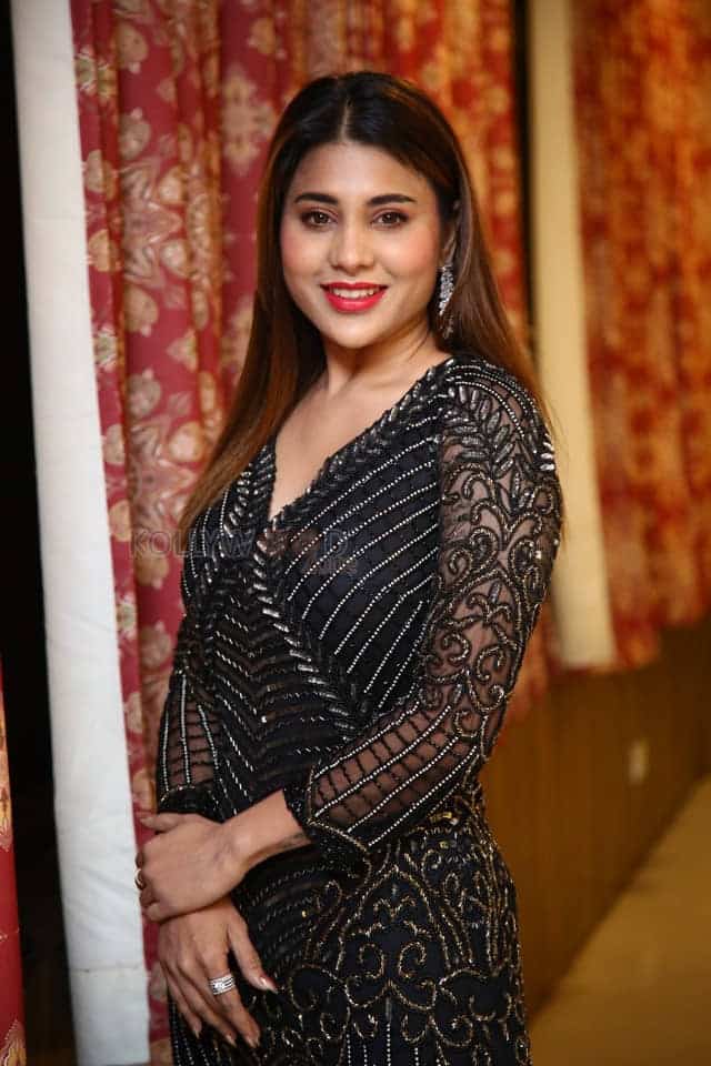 Hamida at Santosham South Indian Film Awards 2021 Curtain Raiser Press Meet Stills 15