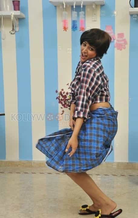 Haripriya Pics 22