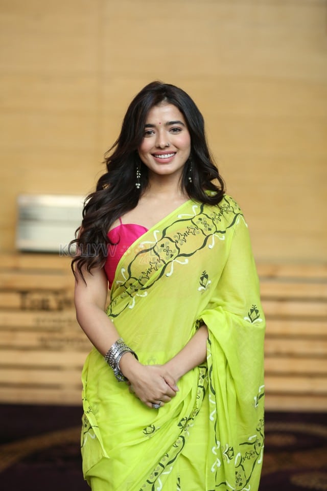 Heroine Ketitka Sharma at Single Movie Success Celebration Photos 02