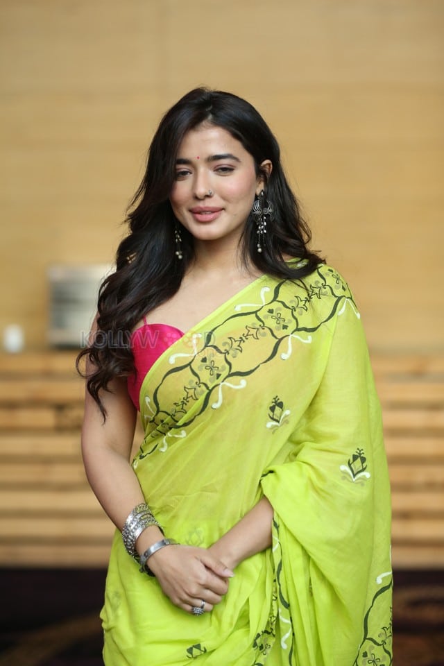 Heroine Ketitka Sharma at Single Movie Success Celebration Photos 06