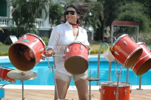 Hot Sexy Namitha Pictures 87