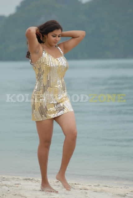 Hot Sexy Namitha Stills 008