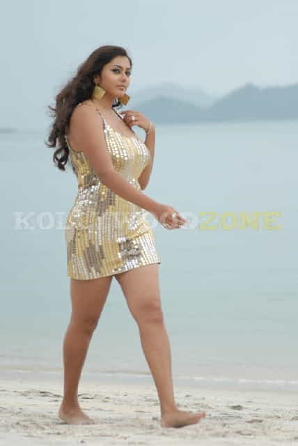 Hot Sexy Namitha Stills 012