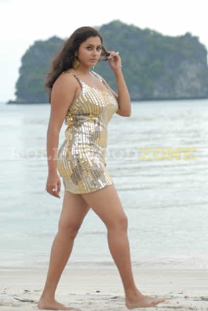 Hot Sexy Namitha Stills 016