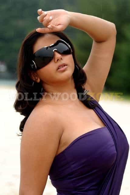 Hot Sexy Namitha Stills 020