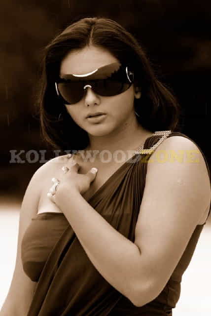 Hot Sexy Namitha Stills 029