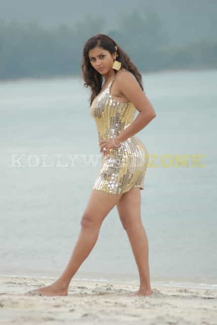 Hot Sexy Namitha Stills 144
