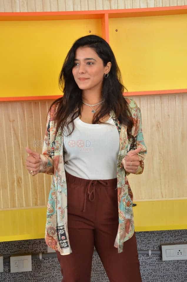 Ketika Sharma at Lakshya Movie Interview Pictures 36