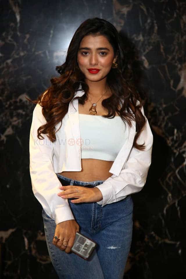 Ketika Sharma at Lakshya Movie Trailer Launch Photos 06