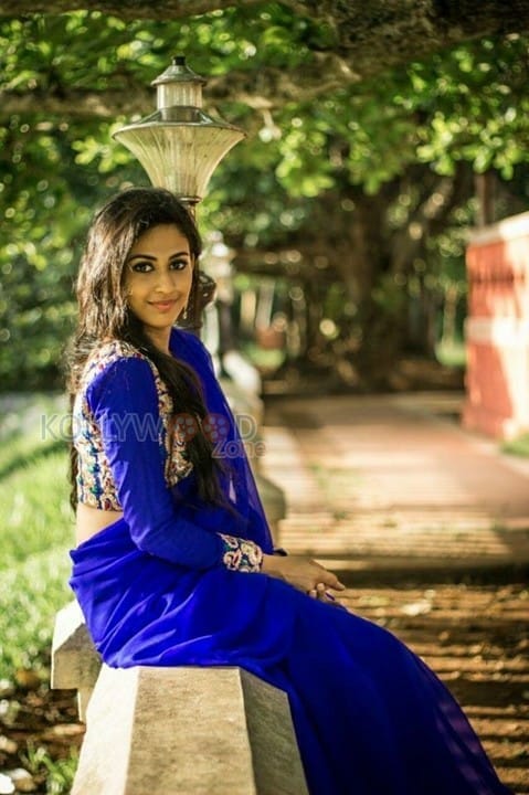 Malayalam Actress Aparna Vinod Photos 04