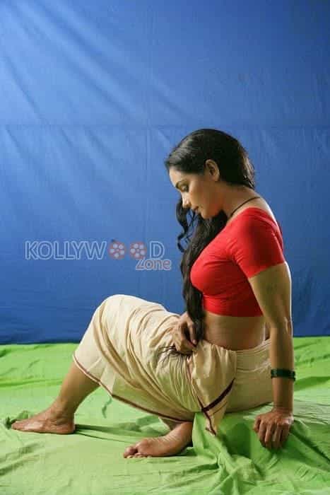 Malayalam Actress Swetha Menon Sexy Photos 07