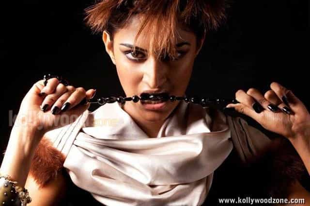 Miss India 2012 Erica Fernandes Sexy Photos 16