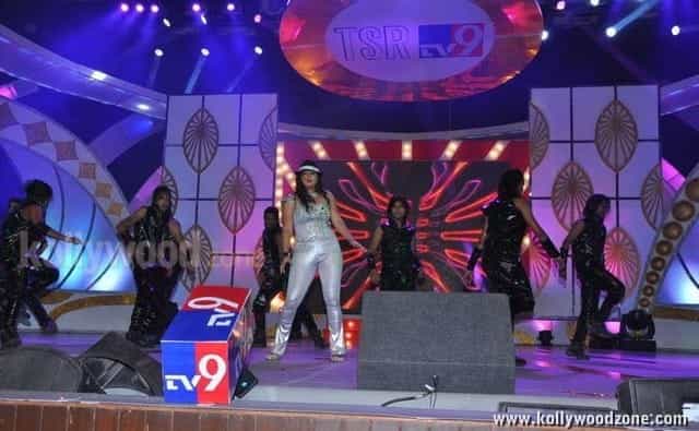 Namitha At Tsr Tv9 Film Awards Stills 01