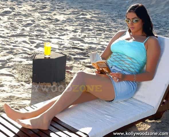 Namitha Hot Pics 20