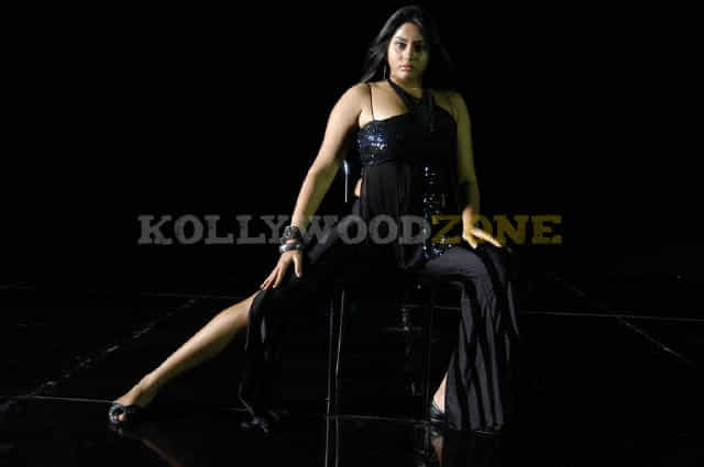 Namitha Hot Pictures 14