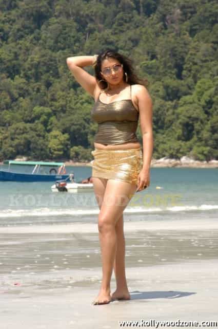 Namitha Hot Spicy Pics 09