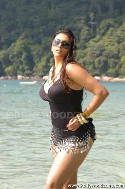 Namitha Hot Spicy Pics 25