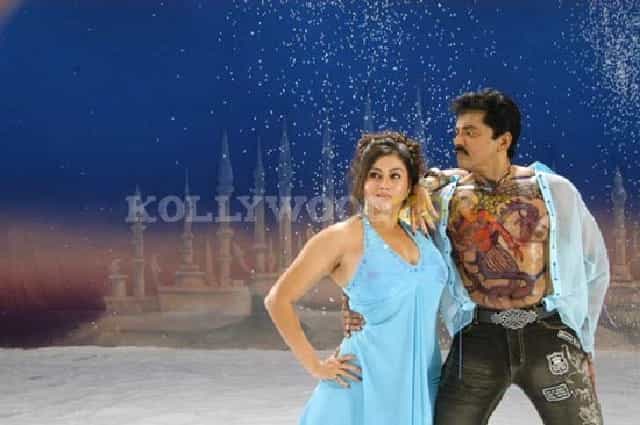 Namitha Sexy Photos in Movie In 1977 09