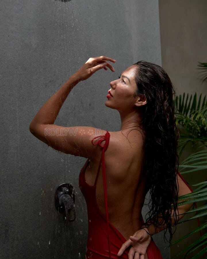 Saucy Sonam Bajwa Under the Shower Photos 04