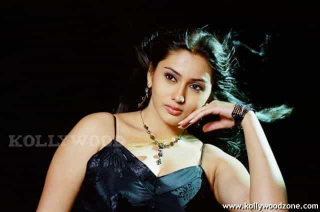 Sexy Namitha Pictures 20