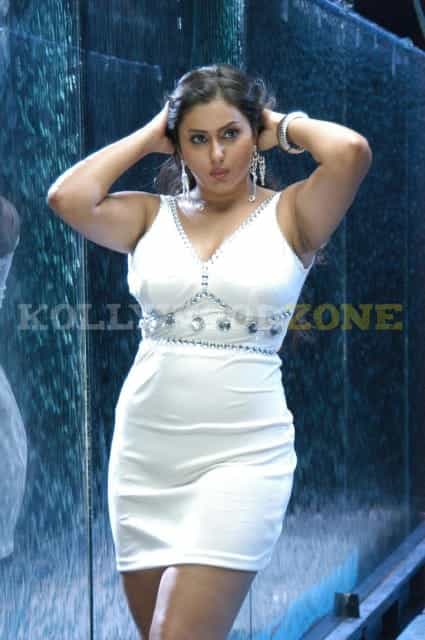 Sexy Namitha Stills 05