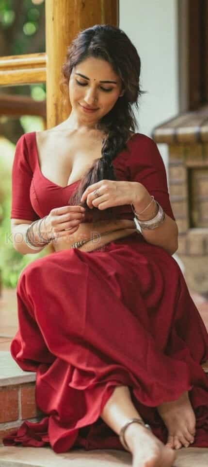 Sexy Ruhani Sharma in a Red Dress Photos 03