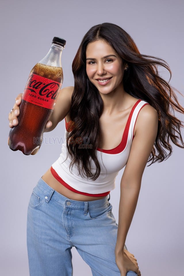 Sexy Sonam Bajwa Coca Cola Promotional Photos 03