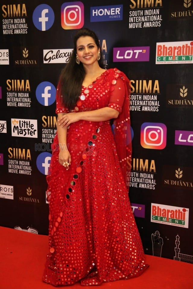 Sruthi Hariharan at SIIMA Awards 2021 Day 2 Photos 04