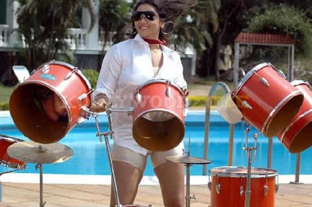 Super Sexy Namitha Pictures 07