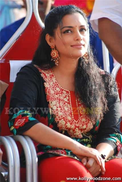 Swetha Menon Stills 07