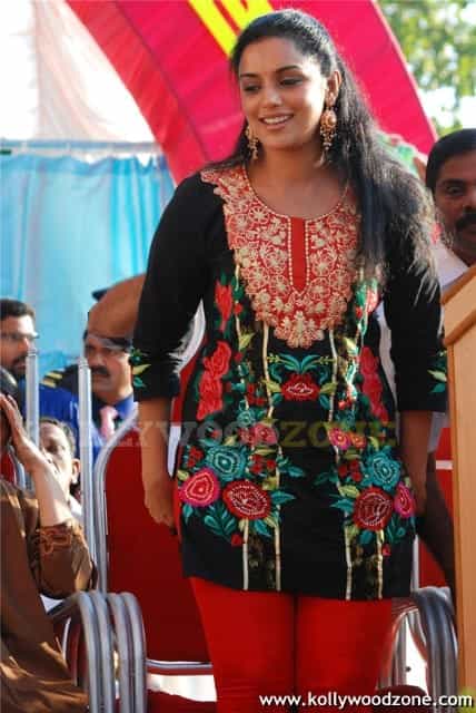 Swetha Menon Stills 13