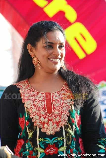 Swetha Menon Stills 15