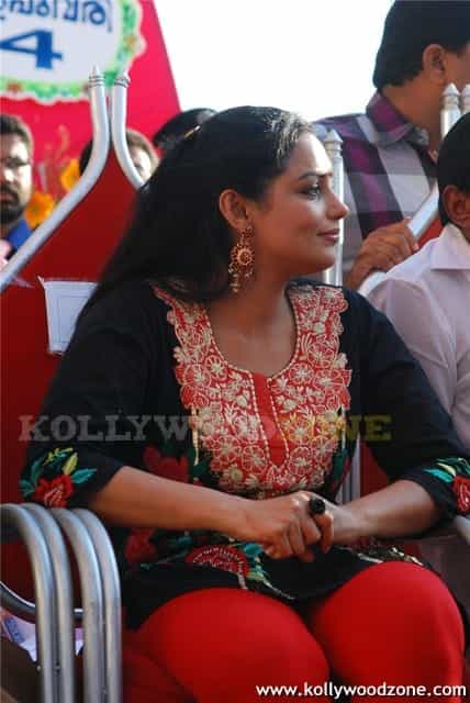 Swetha Menon Stills 19