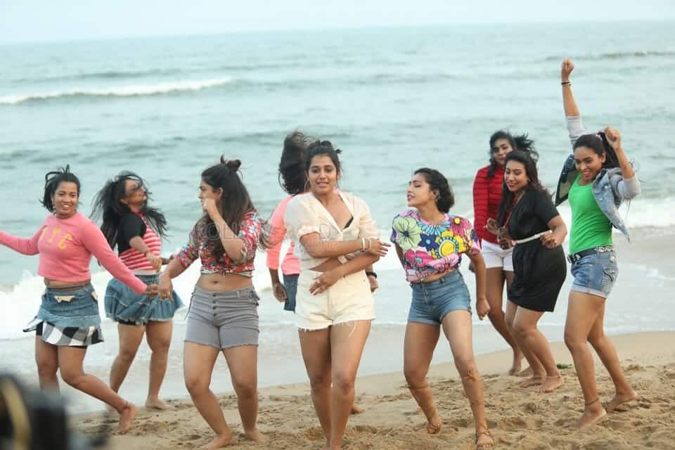 Web Movie Song Photos 16