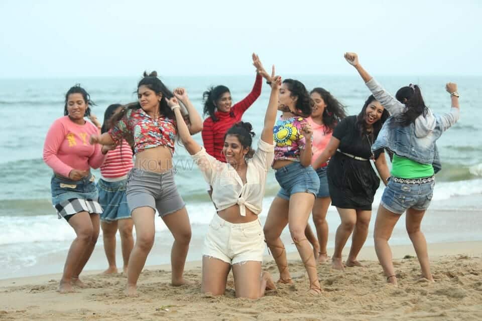 Web Movie Song Photos 17