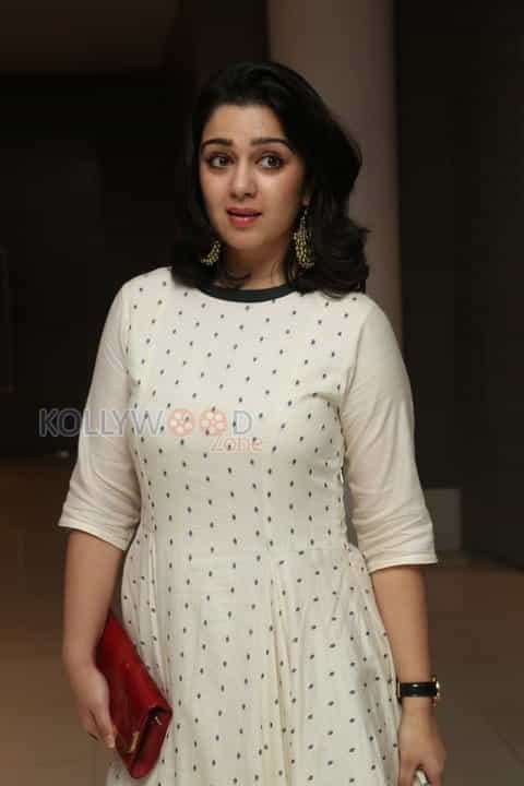 Actress Charmi At Tollywood Thunders Franchise Launch Photos 09