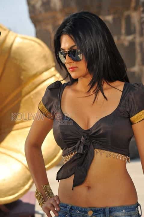 Actress Sakshi Chowdary Hot Pictures 26