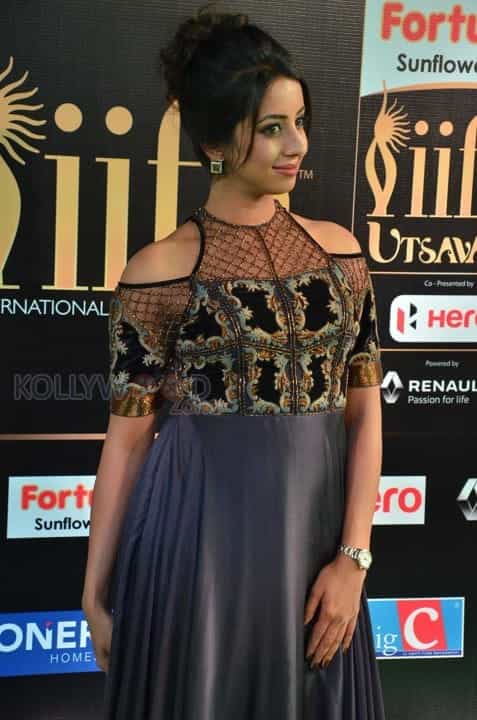 Actress Sanjana At Iifa Utsavam 2017 Pictures 09