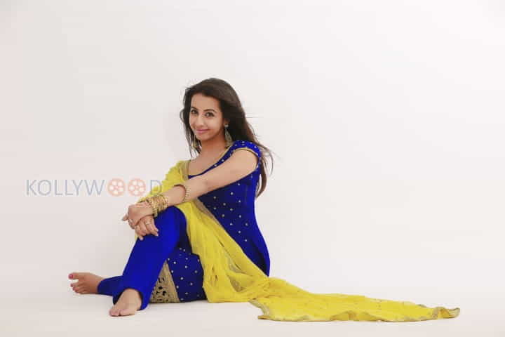 Actress Sanjjanaa Photoshoot Pictures 02