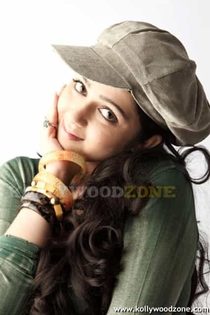 Charmi Hot Pics 09