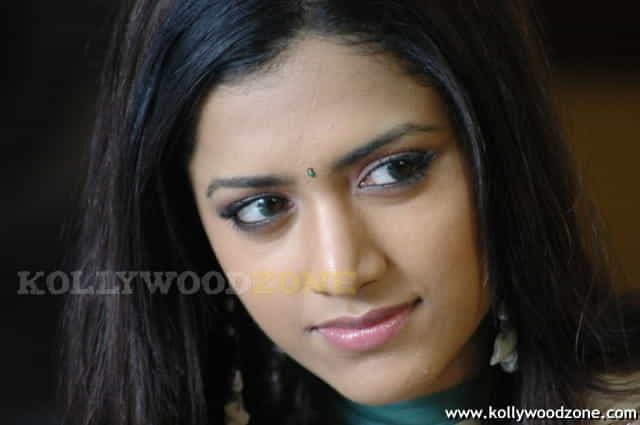 Cute And Sexy Mamta Mohandas Stills 52