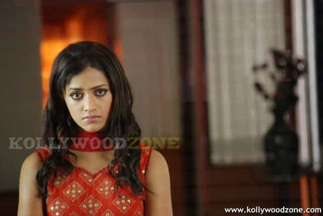 Cute And Sexy Mamta Mohandas Stills 80